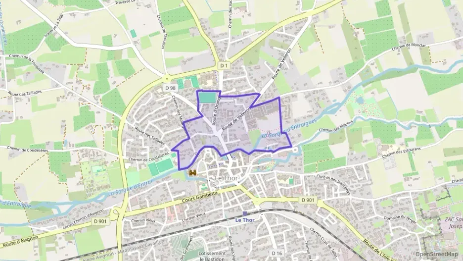 Maison 98 m² quatre pièces à vendre à Le Thor Maison 98 m² quatre pièces à vendre à Le Thor