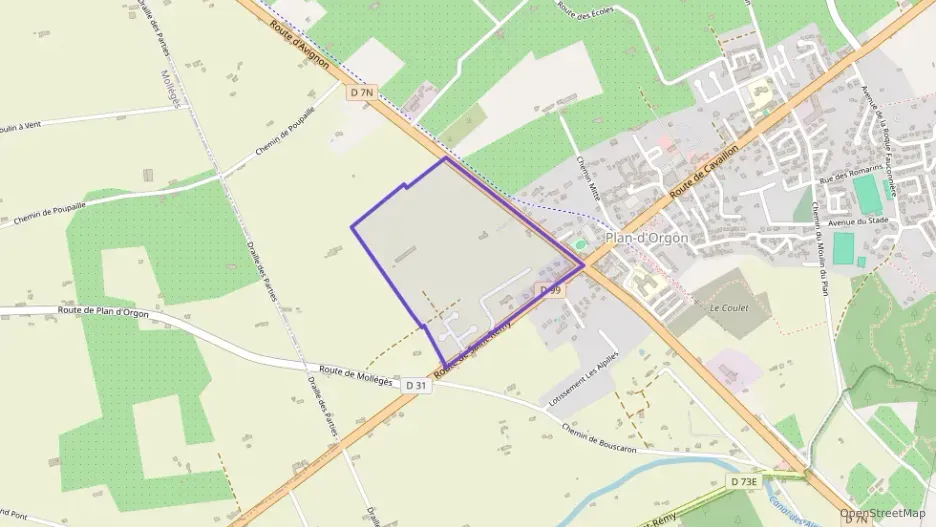 Maison 245 m² sept pièces à vendre à Plan-d`Orgon Maison 245 m² sept pièces à vendre à Plan-d`Orgon