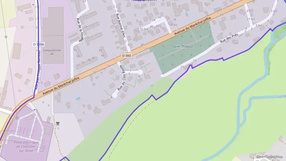 Maison 205 m² sept pièces à vendre à Châtillon-sur-Seine Maison 205 m² sept pièces à vendre à Châtillon-sur-Seine