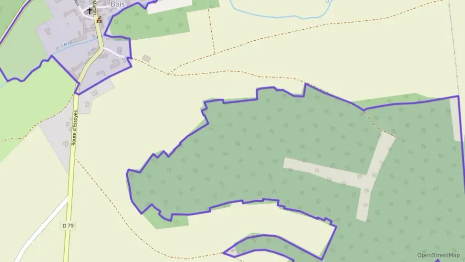 Maison 110 m² cinq pièces à vendre à Éguilly-sous-Bois Maison 110 m² cinq pièces à vendre à Éguilly-sous-Bois