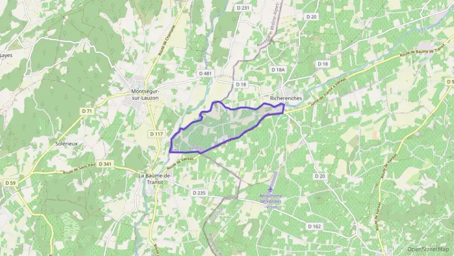 Maison 143 m² quatre pièces à vendre à Richerenches Maison 143 m² quatre pièces à vendre à Richerenches