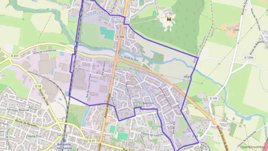 Maison 118 m² cinq pièces à vendre à Belleville-en-Beaujolais Maison 118 m² cinq pièces à vendre à Belleville-en-Beaujolais