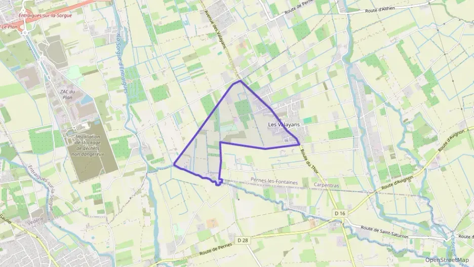 Maison 60 m² trois pièces à vendre à Pernes-les-Fontaines Maison 60 m² trois pièces à vendre à Pernes-les-Fontaines