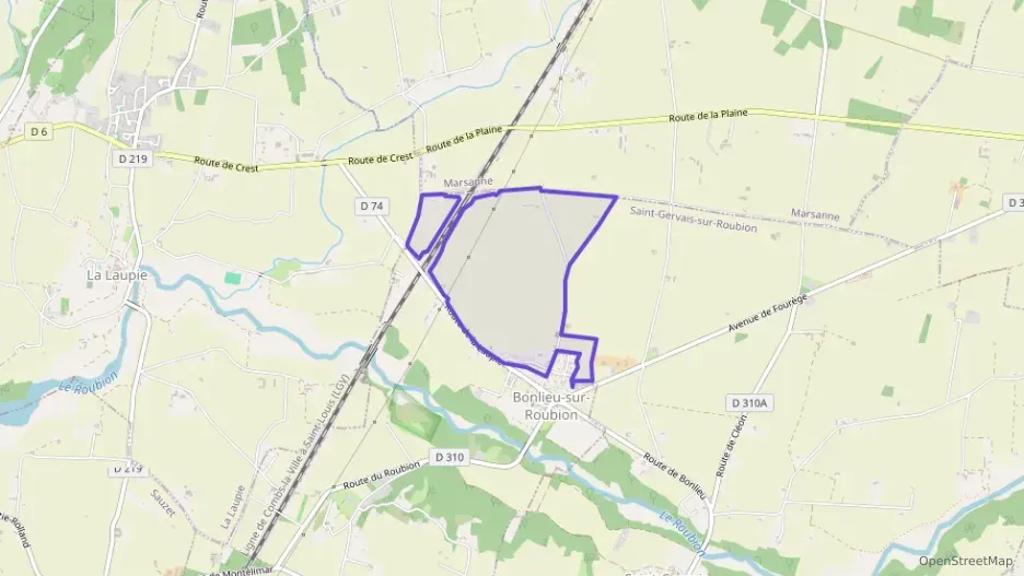 Maison 90 m² quatre pièces à vendre à Bonlieu-sur-Roubion Maison 90 m² quatre pièces à vendre à Bonlieu-sur-Roubion