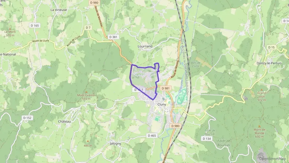 Maison 123 m² cinq pièces à vendre à Cluny Maison 123 m² cinq pièces à vendre à Cluny