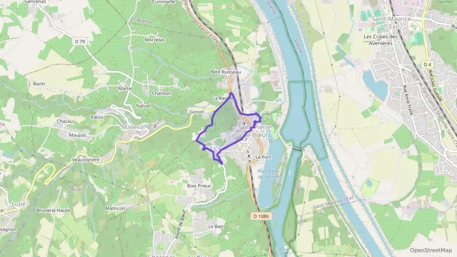 Maison 139 m² quatre pièces à vendre à Saint-Pierre-de-Bœuf Maison 139 m² quatre pièces à vendre à Saint-Pierre-de-Bœuf