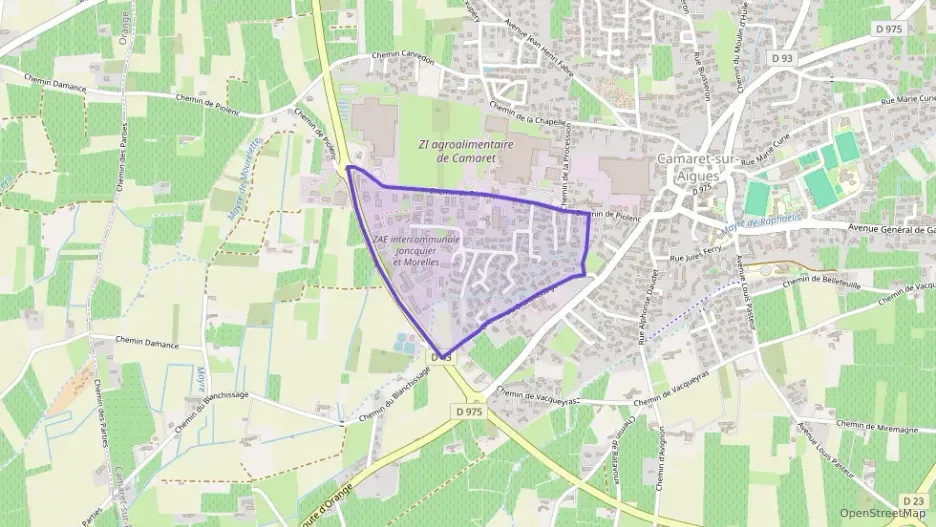 Maison 85 m² quatre pièces à vendre à Camaret-sur-Aigues Maison 85 m² quatre pièces à vendre à Camaret-sur-Aigues