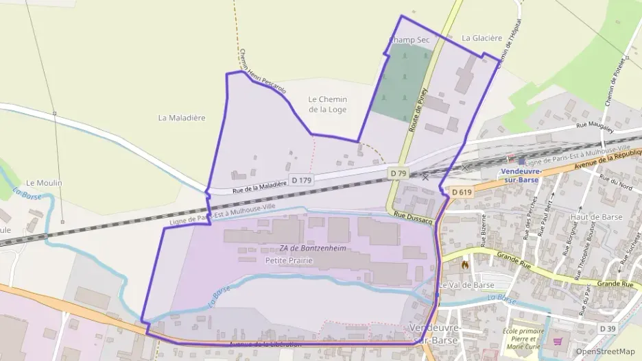 Maison 86 m² quatre pièces à vendre à Vendeuvre-sur-Barse Maison 86 m² quatre pièces à vendre à Vendeuvre-sur-Barse