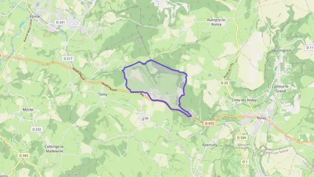 Maison 134 m² quatre pièces à vendre à Saisy