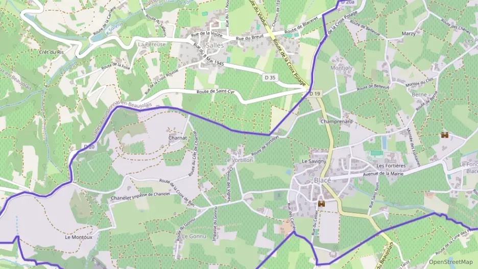 Maison 90 m² trois pièces à vendre à Blacé Maison 90 m² trois pièces à vendre à Blacé