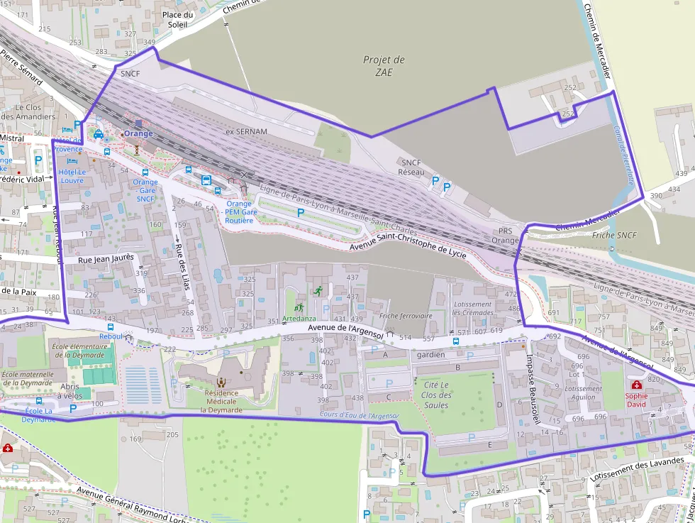 Maison 86 m² quatre pièces à vendre à Orange