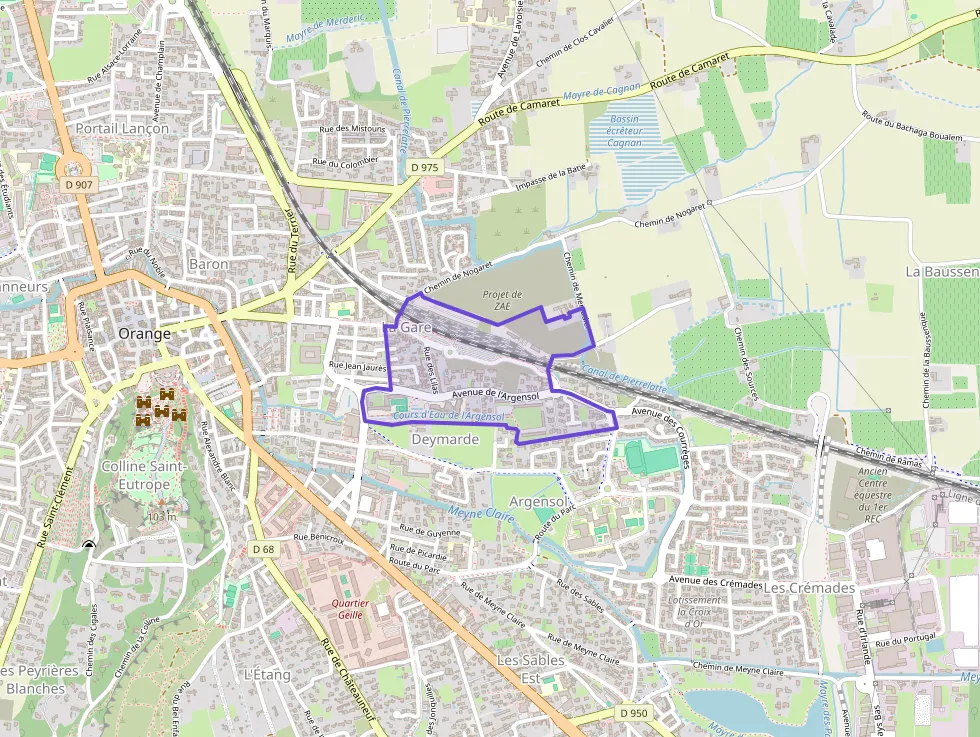 Maison 86 m² quatre pièces à vendre à Orange