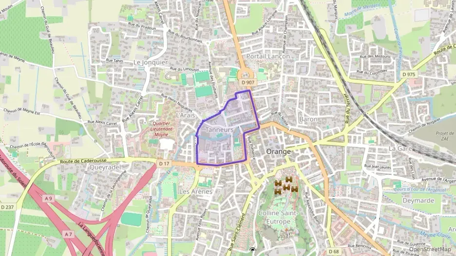 Maison 120 m² cinq pièces à vendre à Orange