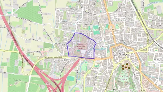 Maison 116 m² quatre pièces à vendre à Orange