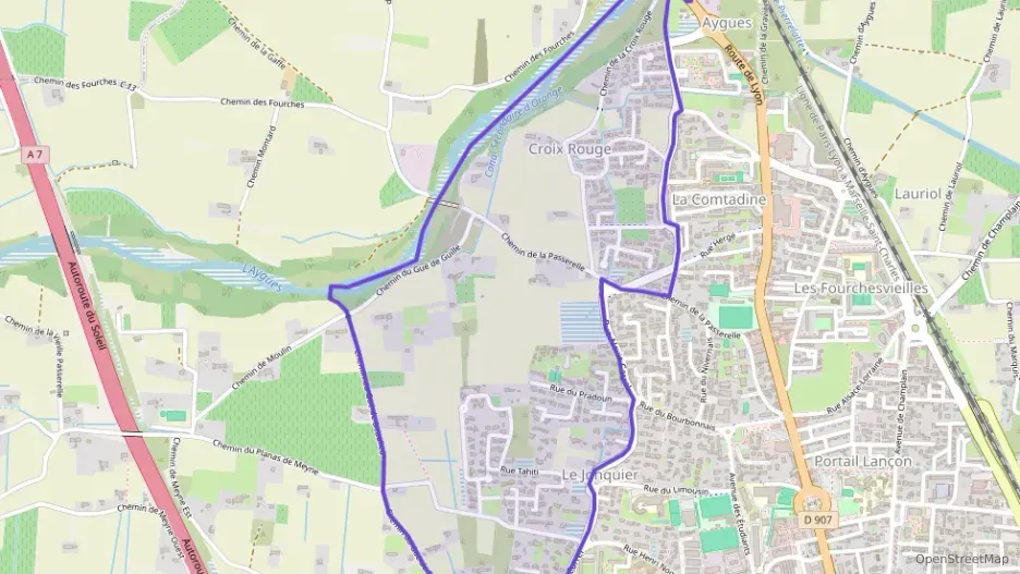 Maison 100 m² trois pièces à vendre à Orange Maison 100 m² trois pièces à vendre à Orange