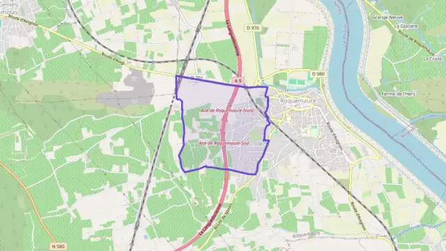 Maison 95 m² quatre pièces à vendre à Roquemaure