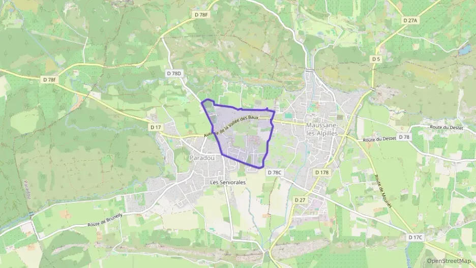 Maison 100 m² quatre pièces à vendre à Paradou