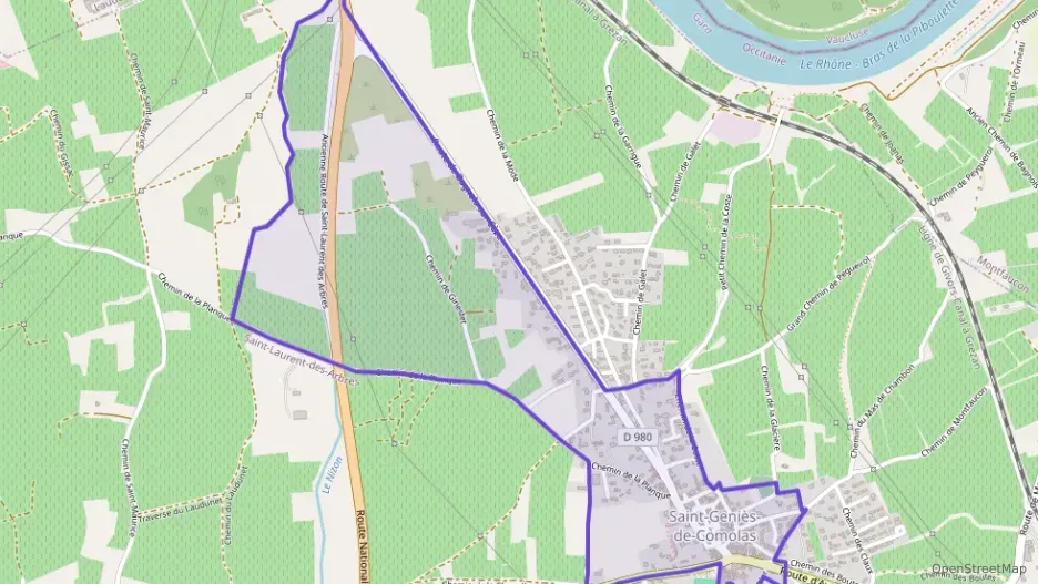 Maison 100 m² trois pièces à vendre à Saint-Geniès-de-Comolas Maison 100 m² trois pièces à vendre à Saint-Geniès-de-Comolas