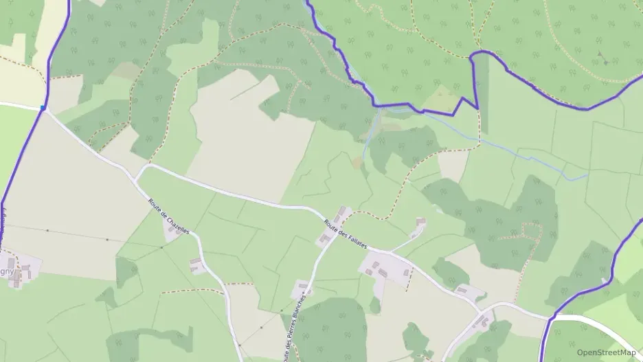 Maison 54 m² trois pièces à vendre à Suin Maison 54 m² trois pièces à vendre à Suin