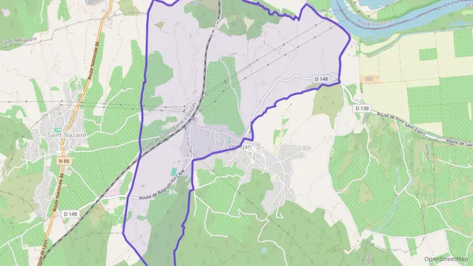 Maison 125 m² sept pièces à vendre à Vénéjan Maison 125 m² sept pièces à vendre à Vénéjan