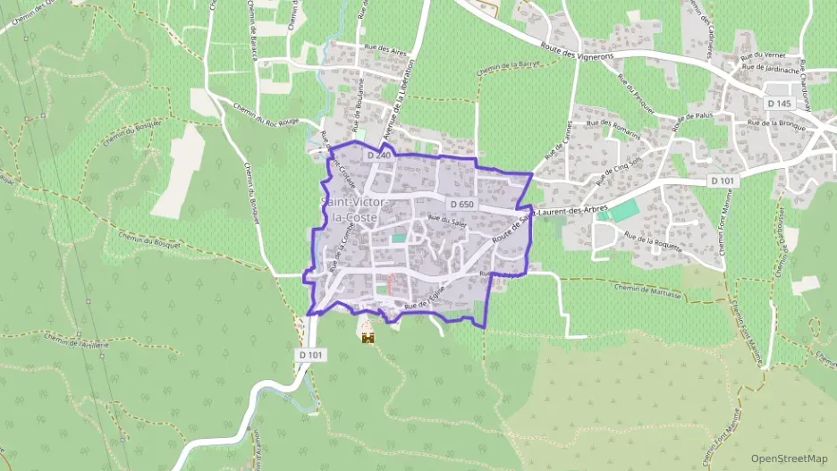 Maison 120 m² cinq pièces à vendre à Saint-Victor-la-Coste Maison 120 m² cinq pièces à vendre à Saint-Victor-la-Coste