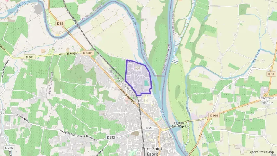 Maison 96 m² cinq pièces à vendre à Pont-Saint-Esprit