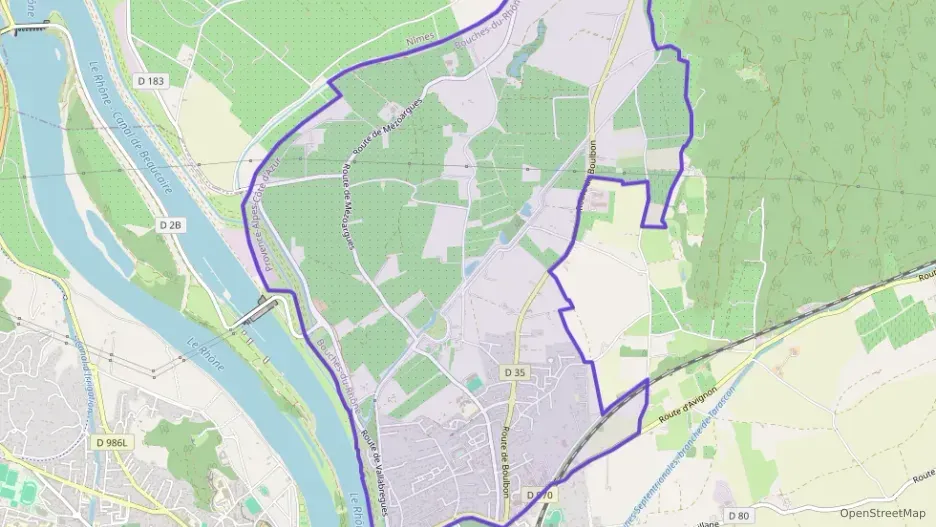 Maison 217 m² quatre pièces à vendre à Tarascon Maison 217 m² quatre pièces à vendre à Tarascon