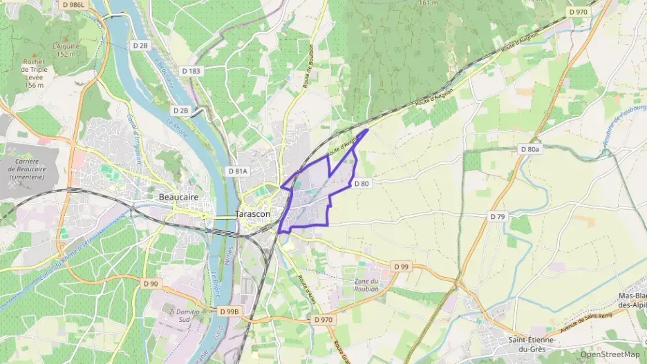 Maison 100 m² cinq pièces à vendre à Tarascon Maison 100 m² cinq pièces à vendre à Tarascon