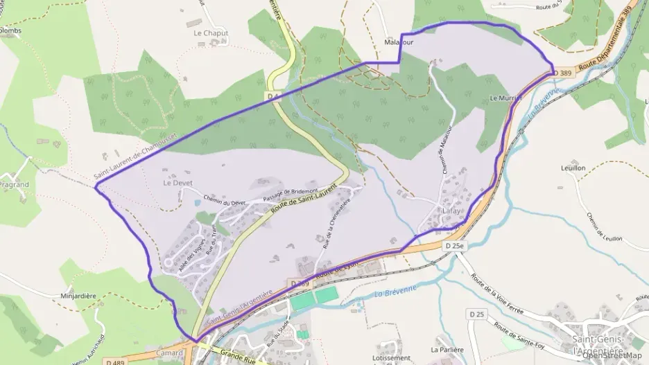 Maison 65 m² trois pièces à vendre à Saint-Genis-l`Argentière Maison 65 m² trois pièces à vendre à Saint-Genis-l`Argentière