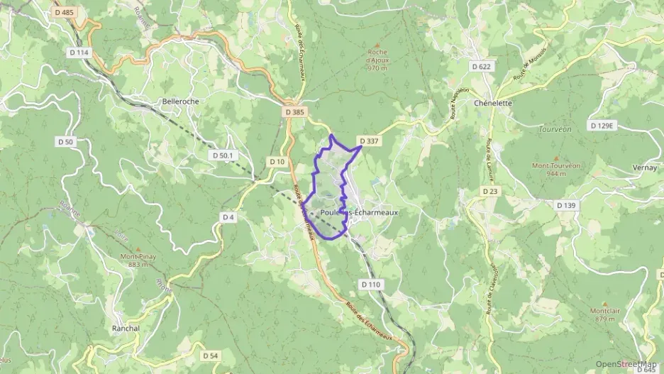 Maison 140 m² six pièces à vendre à Poule-les-Écharmeaux