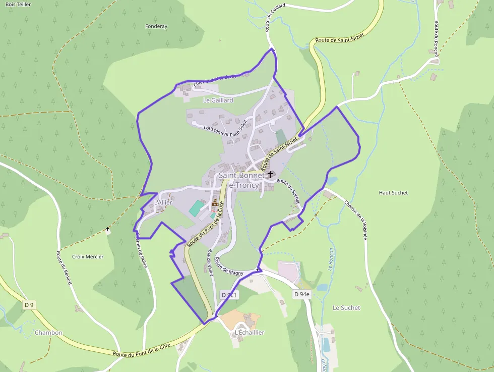 Maison 60 m² trois pièces à vendre à Saint-Bonnet-le-Troncy