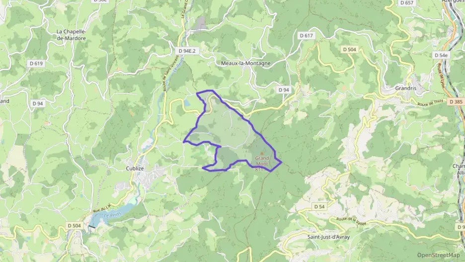 Maison 122 m² cinq pièces à vendre à Cublize Maison 122 m² cinq pièces à vendre à Cublize