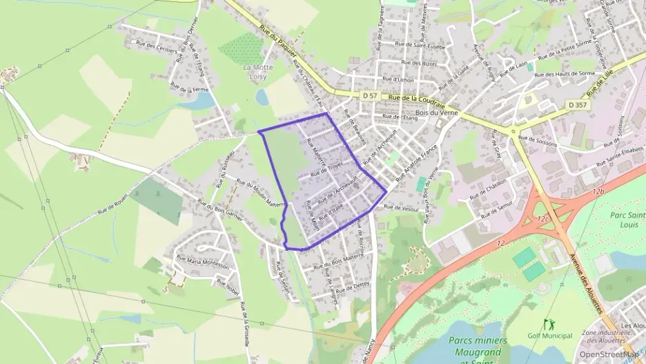 Maison 69 m² quatre pièces à vendre à Montceau-les-Mines Maison 69 m² quatre pièces à vendre à Montceau-les-Mines