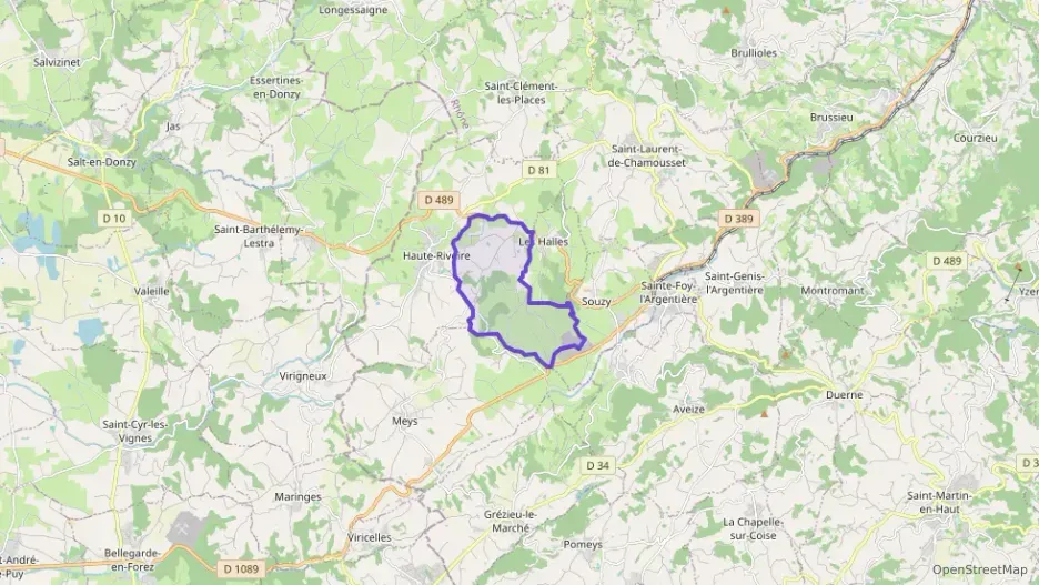 Maison 90 m² trois pièces à vendre à Haute-Rivoire Maison 90 m² trois pièces à vendre à Haute-Rivoire