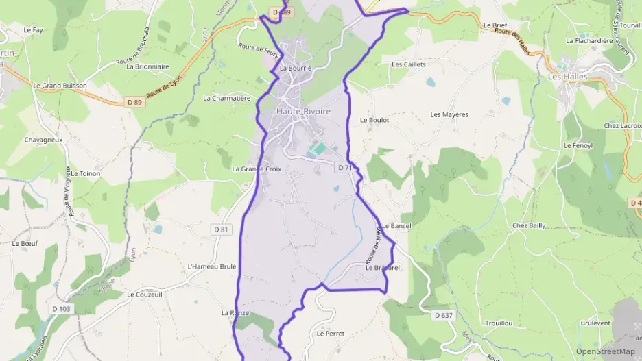 Maison 135 m² six pièces à vendre à Haute-Rivoire Maison 135 m² six pièces à vendre à Haute-Rivoire