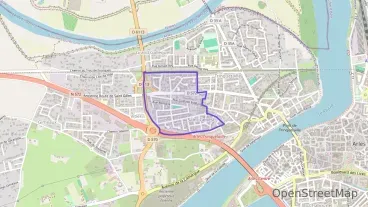 Maison 89 m² cinq pièces à vendre à Arles