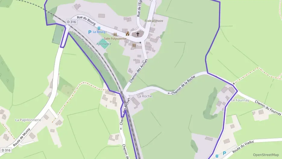 Maison 115 m² cinq pièces à vendre à Mussy-sous-Dun Maison 115 m² cinq pièces à vendre à Mussy-sous-Dun