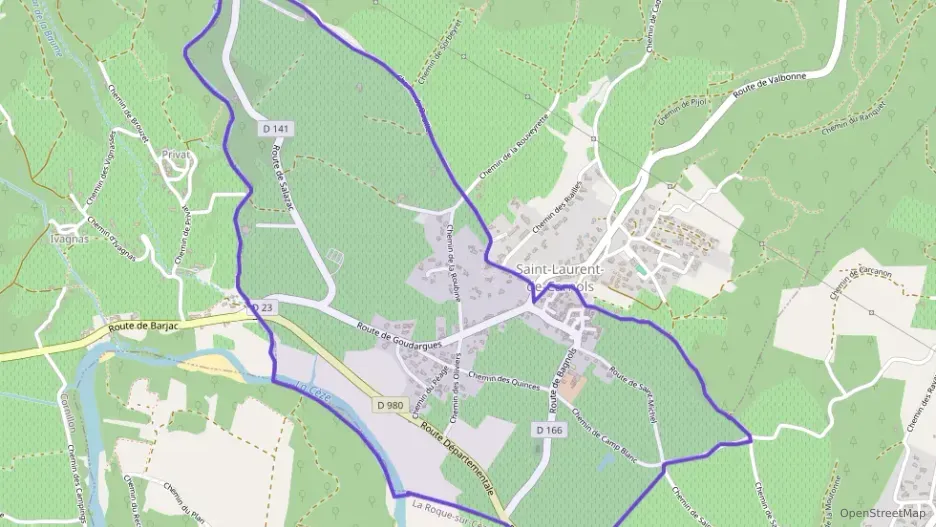 Maison 81 m² trois pièces à vendre à Saint-Laurent-de-Carnols Maison 81 m² trois pièces à vendre à Saint-Laurent-de-Carnols