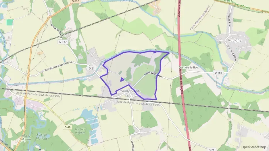 Maison 90 m² quatre pièces à vendre à Rouilly-Saint-Loup