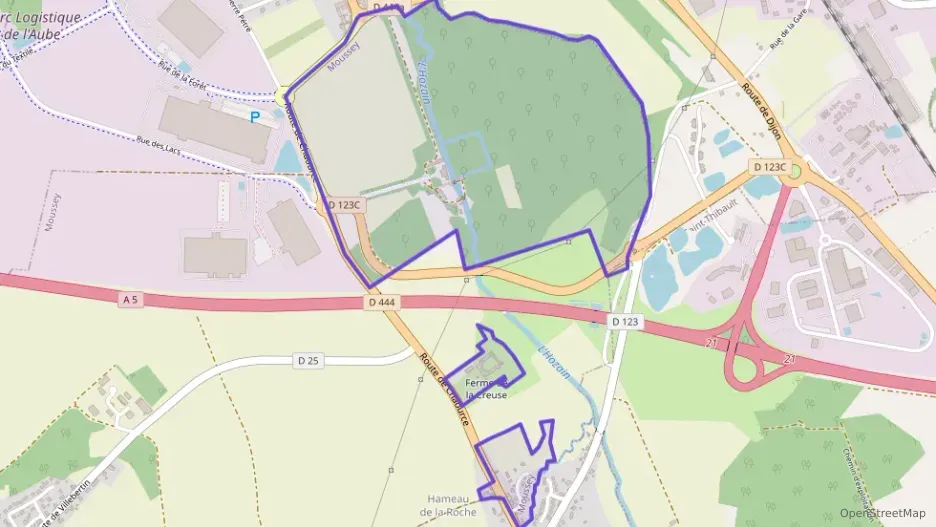 Maison 91 m² cinq pièces à vendre à Moussey Maison 91 m² cinq pièces à vendre à Moussey