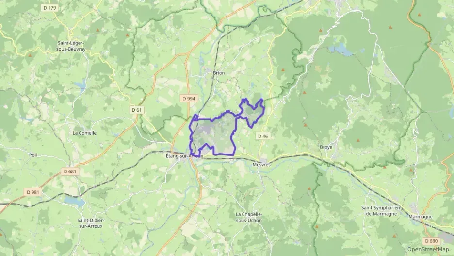 Maison 112 m² quatre pièces à vendre à Étang-sur-Arroux Maison 112 m² quatre pièces à vendre à Étang-sur-Arroux