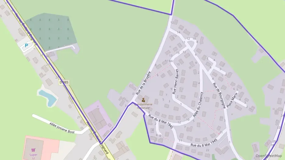 Maison 97 m² cinq pièces à vendre à Perrecy-les-Forges Maison 97 m² cinq pièces à vendre à Perrecy-les-Forges