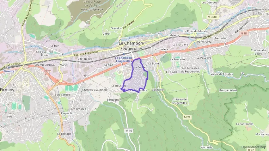 Maison 95 m² quatre pièces à vendre à Le Chambon-Feugerolles
