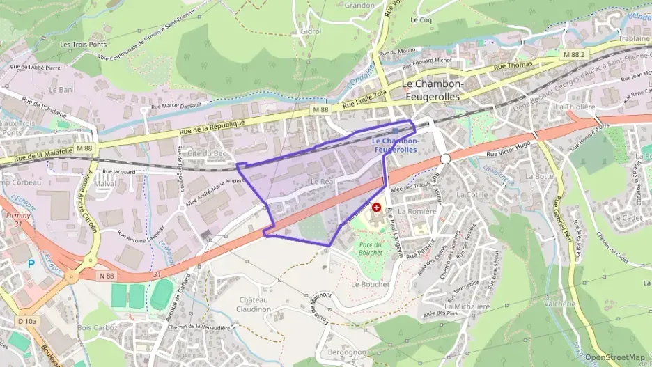 Maison 81 m² quatre pièces à vendre à Le Chambon-Feugerolles