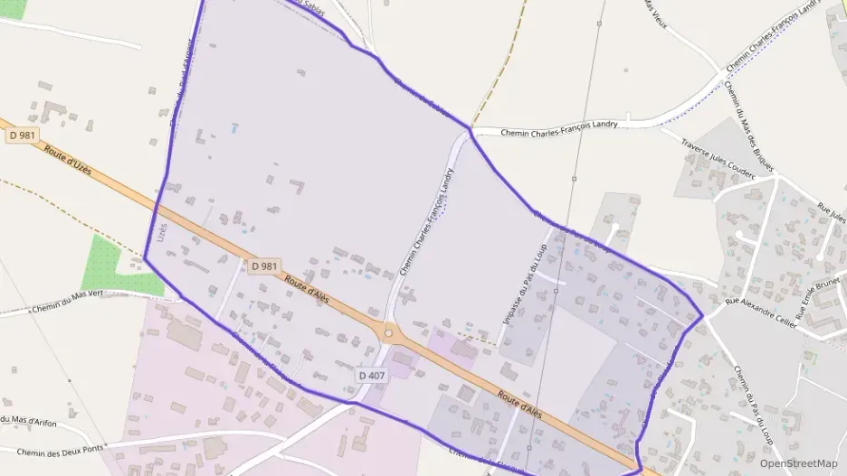 Maison 90 m² quatre pièces à vendre à Uzès