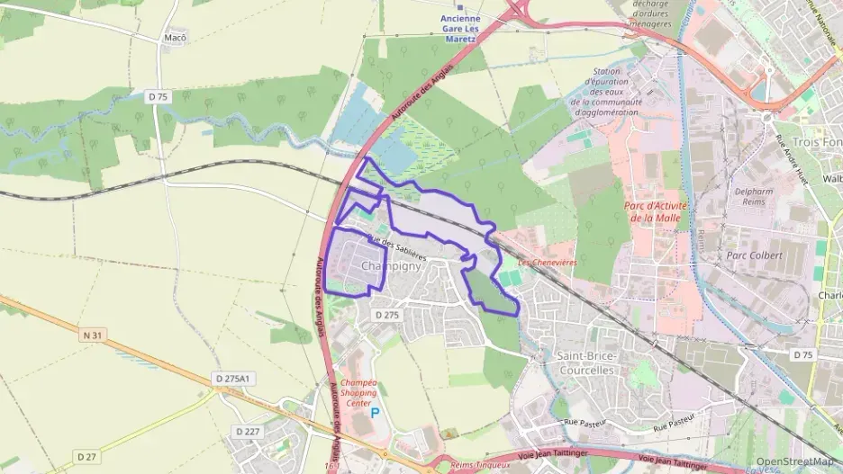 Maison 230 m² trois pièces à vendre à Champigny