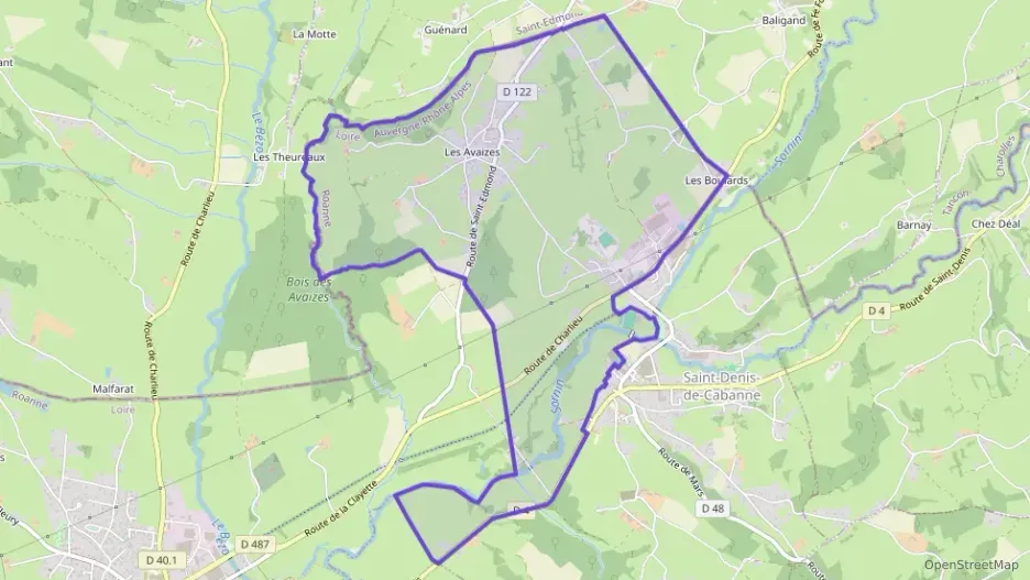 Maison 84 m² quatre pièces à vendre à Saint-Denis-de-Cabanne Maison 84 m² quatre pièces à vendre à Saint-Denis-de-Cabanne