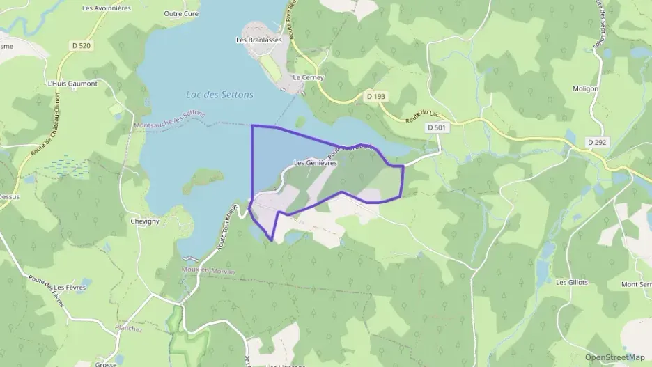 Maison 130 m² cinq pièces à vendre à Moux-en-Morvan Maison 130 m² cinq pièces à vendre à Moux-en-Morvan