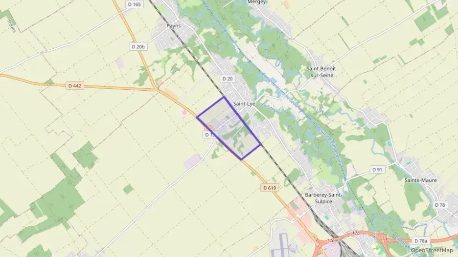 Maison 103 m² quatre pièces à vendre à Saint-Lyé Maison 103 m² quatre pièces à vendre à Saint-Lyé