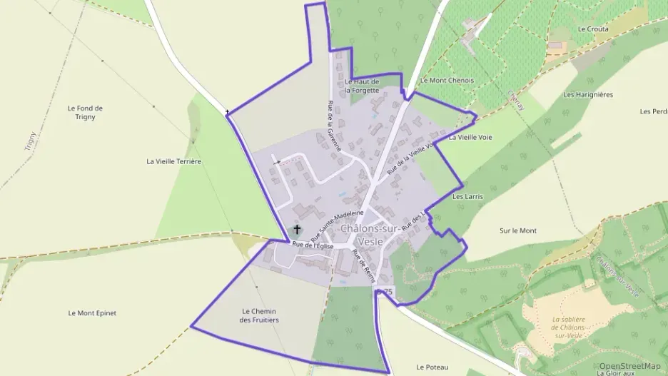 Maison 90 m² trois pièces à vendre à Châlons-sur-Vesle Maison 90 m² trois pièces à vendre à Châlons-sur-Vesle